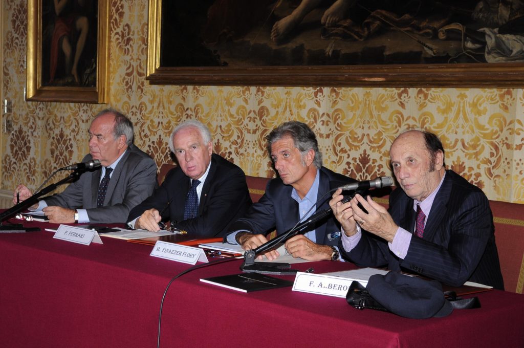 Foto dichiarazione di intenti Anica, CSC e Comune di Milano - Ottobre 2009