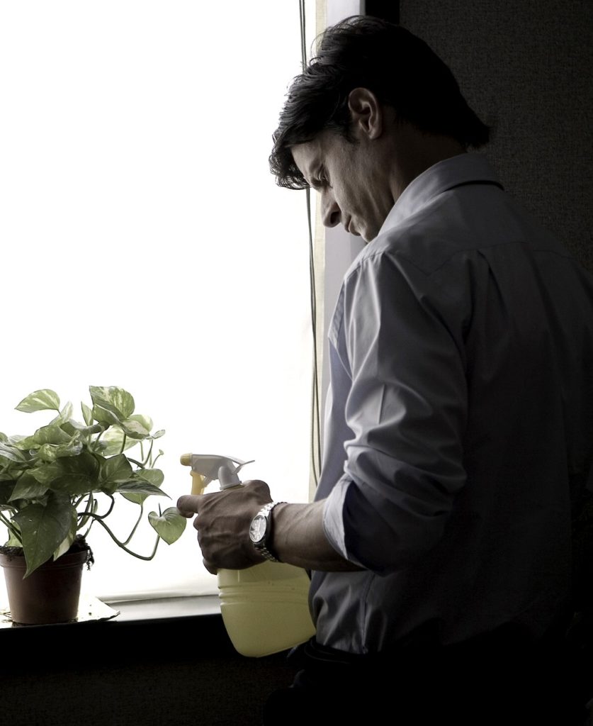 Andrea Sartoretti in "Sole negli occhi" di Lorenzo Corvino (2010)