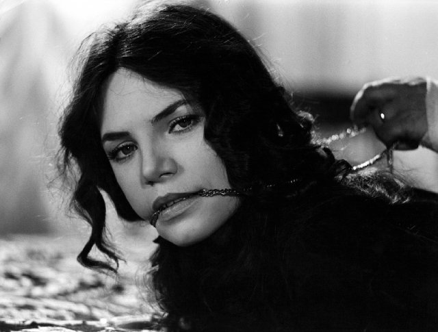 Barbara Magnolfi in "Difficile Morire" di Umberto Silva (1978)