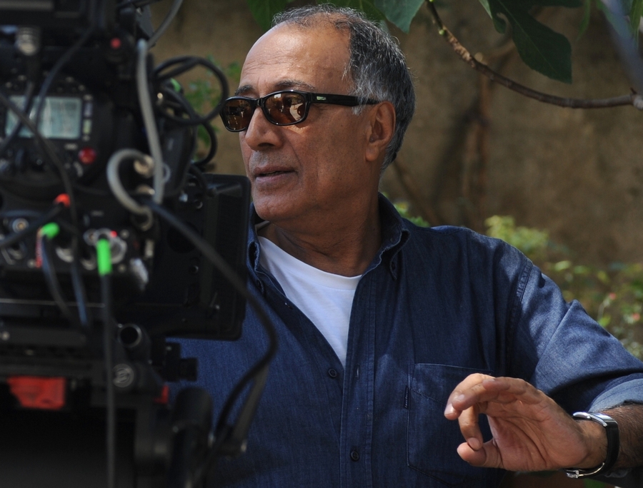 Il regista Abbas Kiarostami