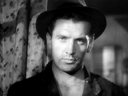 Massimo Girotti in "Ossessione" di Luchino Visconti (1943)