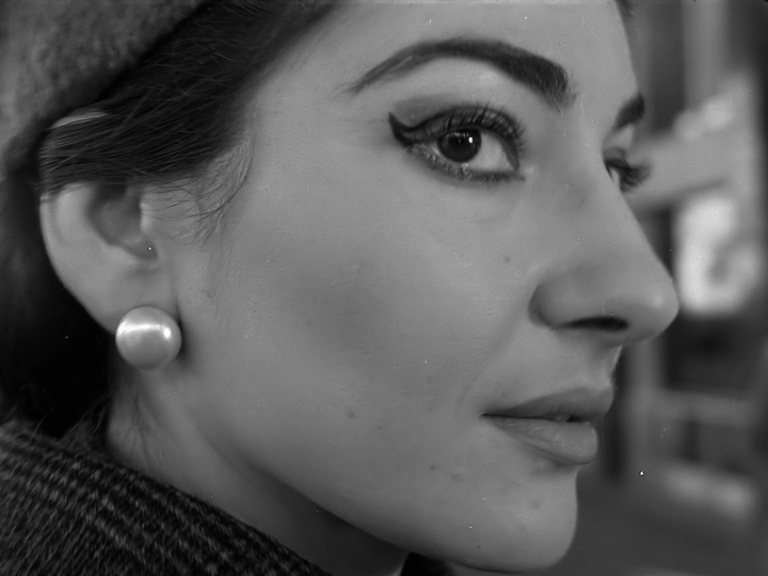 Maria Callas, in un'immagine di repertorio di "Maschere crude" di Flavio De Bernardinis (2014)