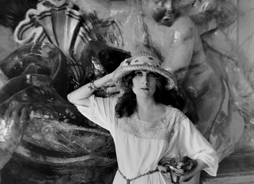 Elsa D'Auro in "Il fauno di marmo "(Mario Bonnard, 1920), restauro CN 2019