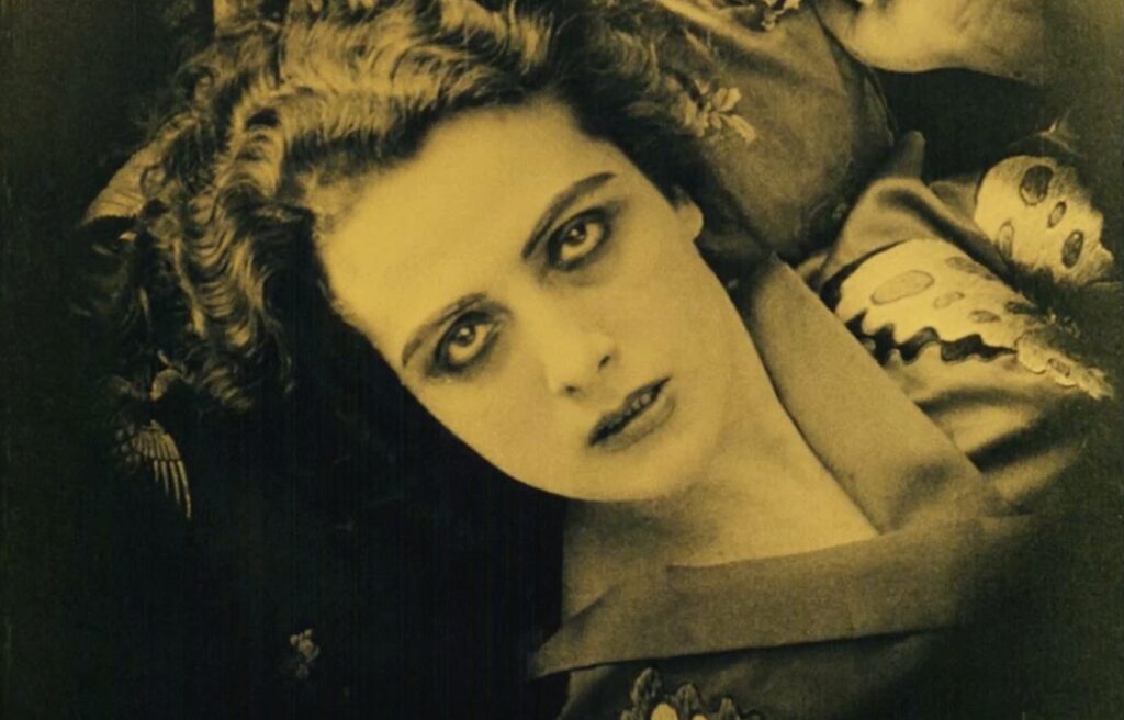 “La serpe” di Roberto Leone Roberti, con Francesca Bertini (1920). Restauro Cineteca Nazionale